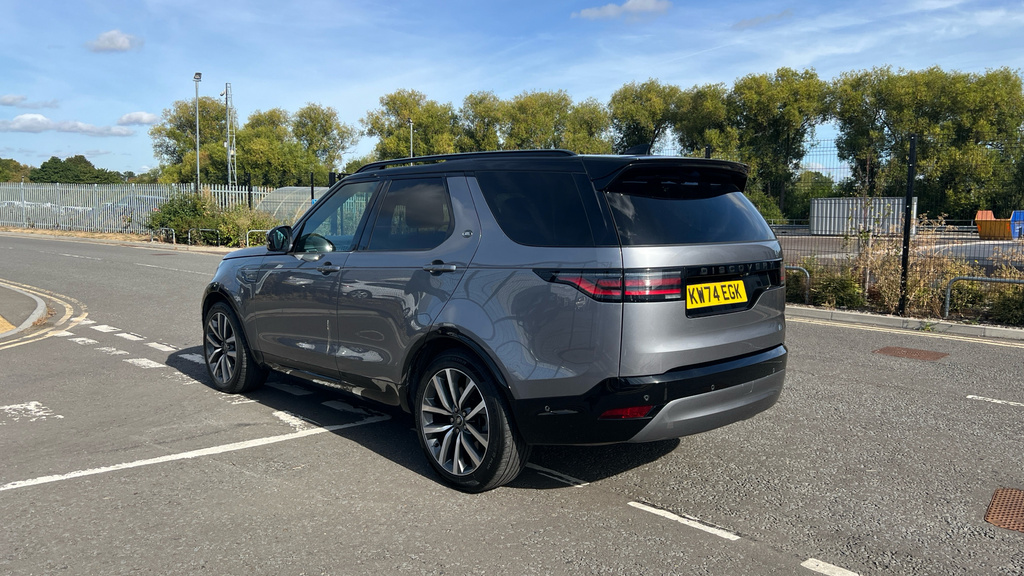 Land Rover Discovery 1.5 P300e Dynamic Se 5 Seat 2024 Black #20