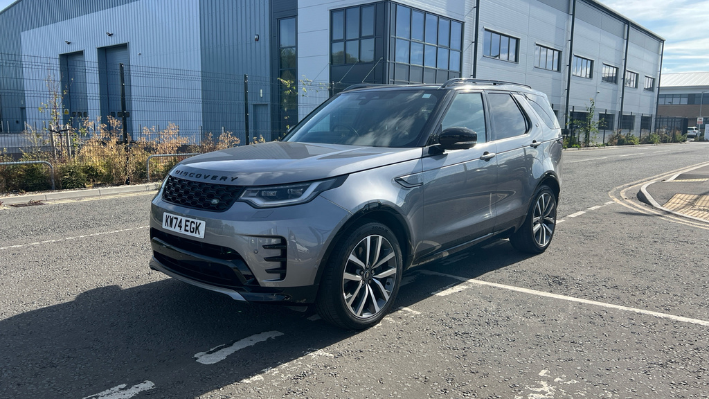 Land Rover Discovery 1.5 P300e Dynamic Se 5 Seat 2024 Black #19