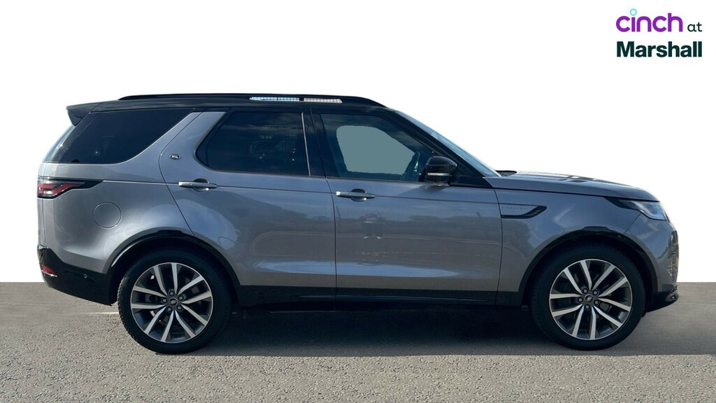 Land Rover Discovery 1.5 P300e Dynamic Se 5 Seat 2024 Black #2