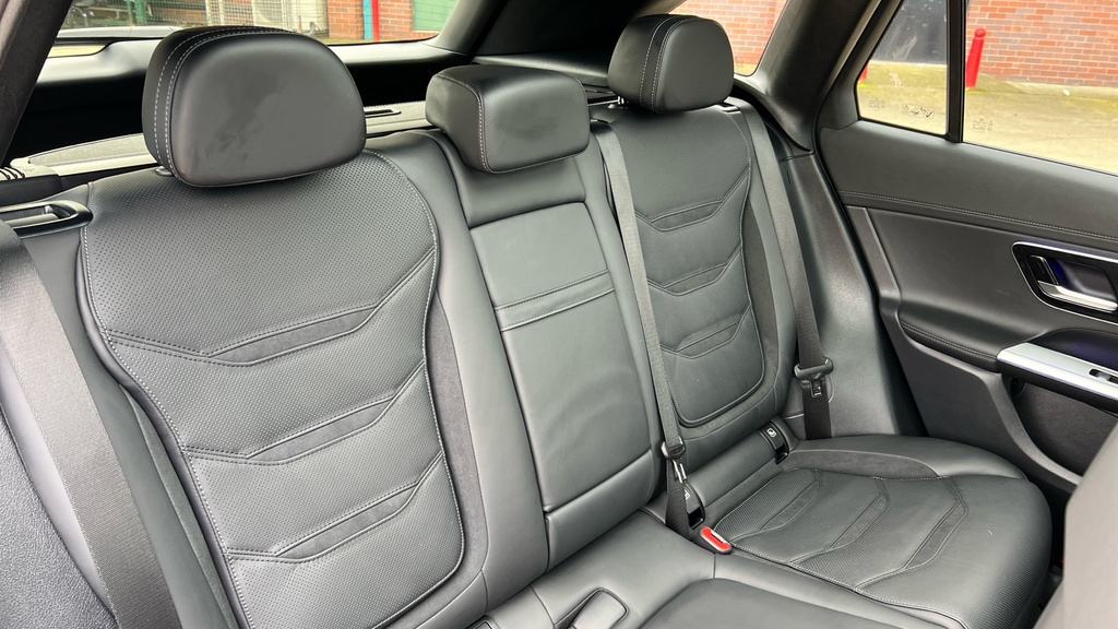 Mercedes-Benz GLC Class 300 4Matic Amg Line Prem Pan 9G-tronic 2025 Grey #37