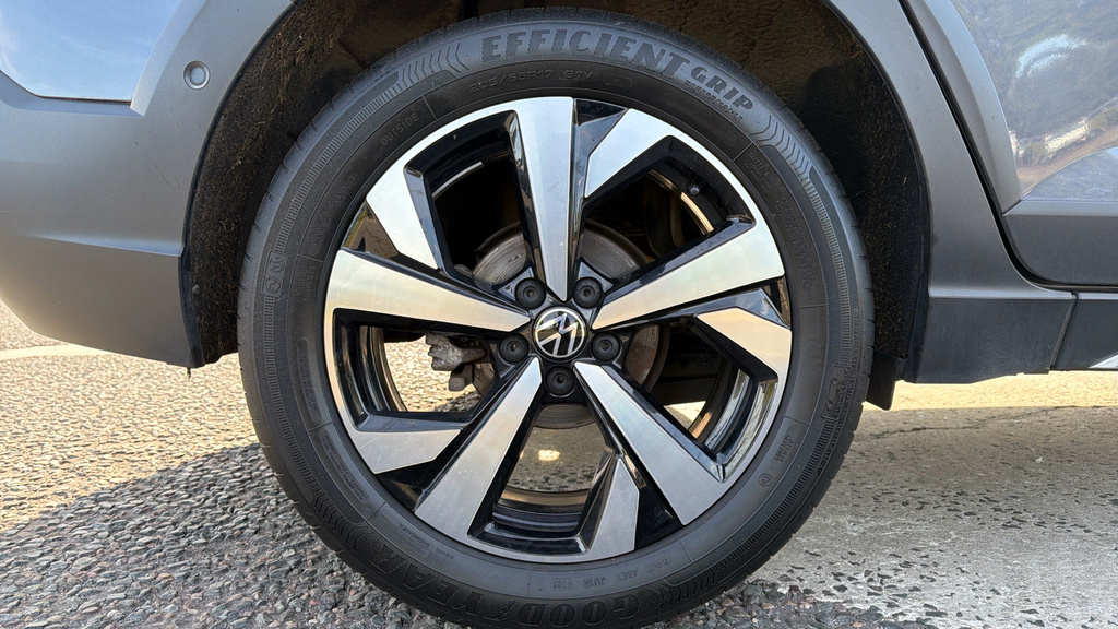 Volkswagen Taigo 1.0 Tsi 110 R-line Dsg Black #19