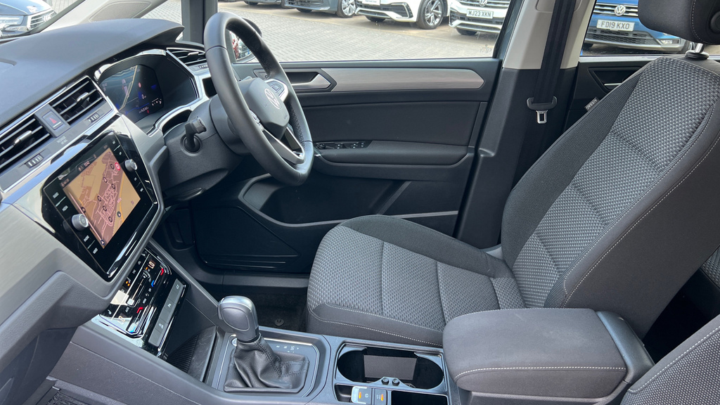 Volkswagen Touran 1.5 Tsi Evo Match Grey #36