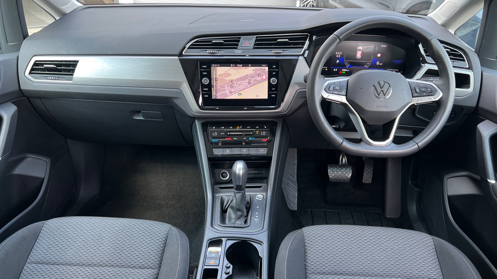 Volkswagen Touran 1.5 Tsi Evo Match Grey #15