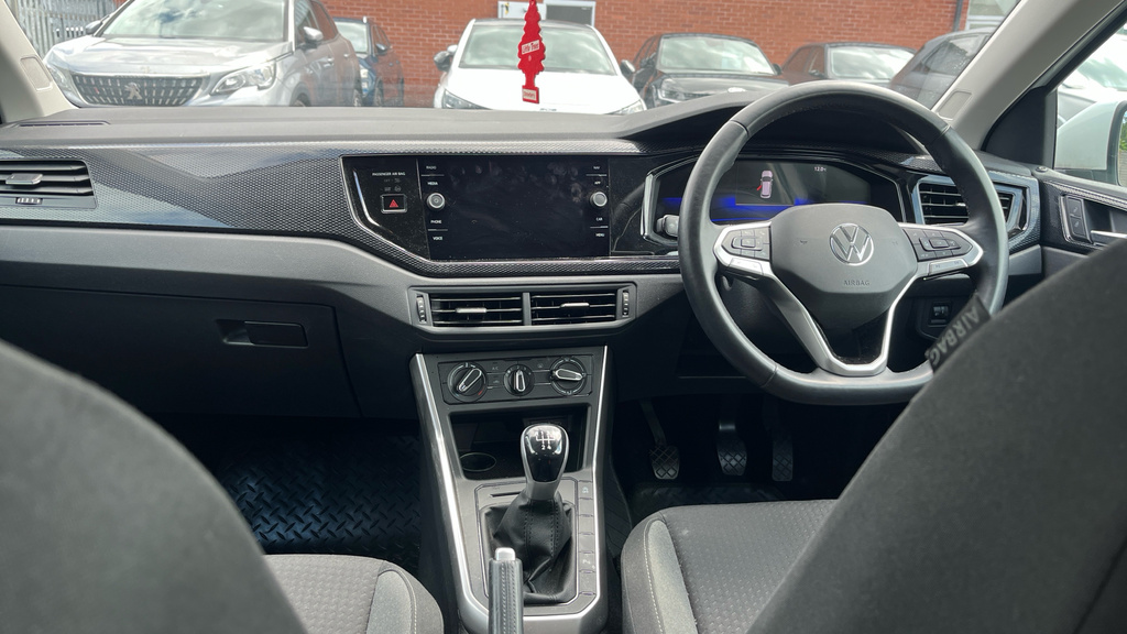 Volkswagen Polo 1.0 Tsi 110 R-line Dsg Silver #11