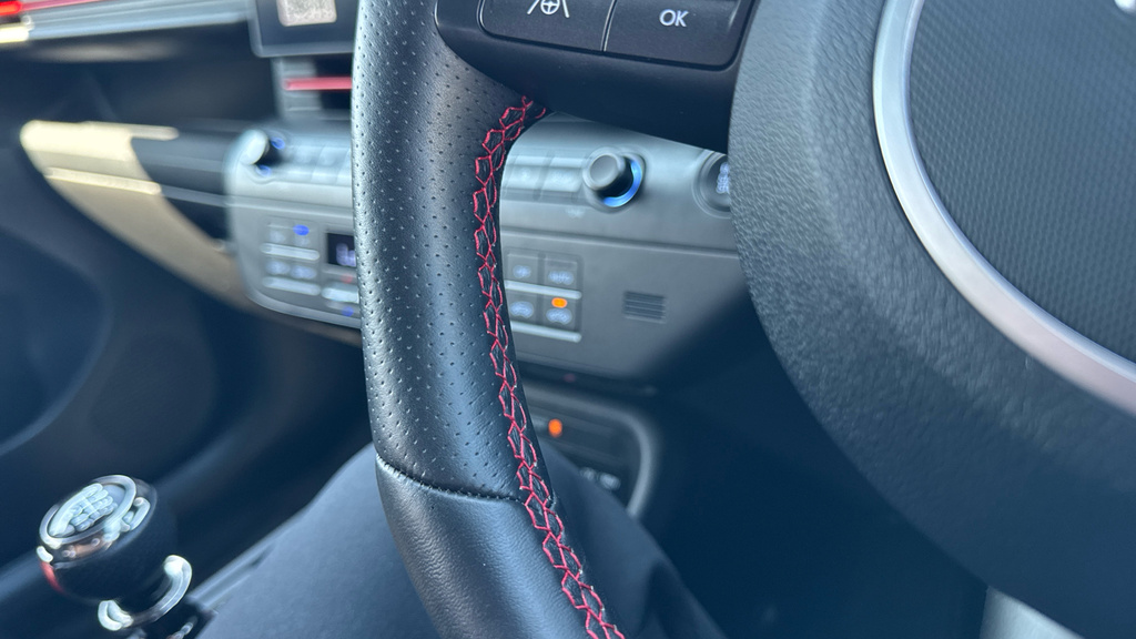 Hyundai Kona 160Kw Ultimate 65Kwh Black #28