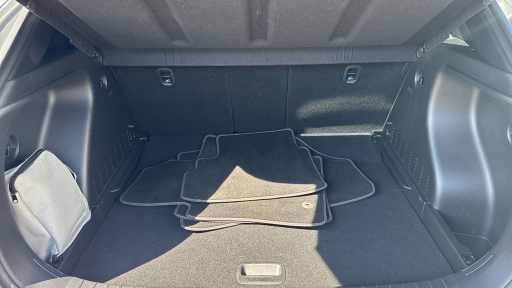 Hyundai Kona 160Kw Ultimate 65Kwh Black #21