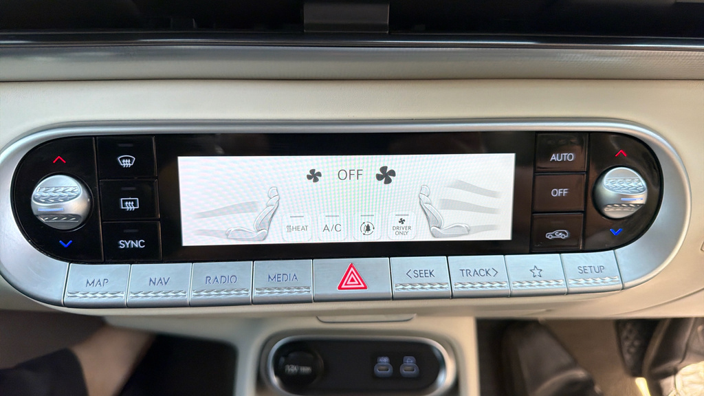 Genesis GV60 77.4Kwh Sport Suv 4Wd Dual Moto White #34