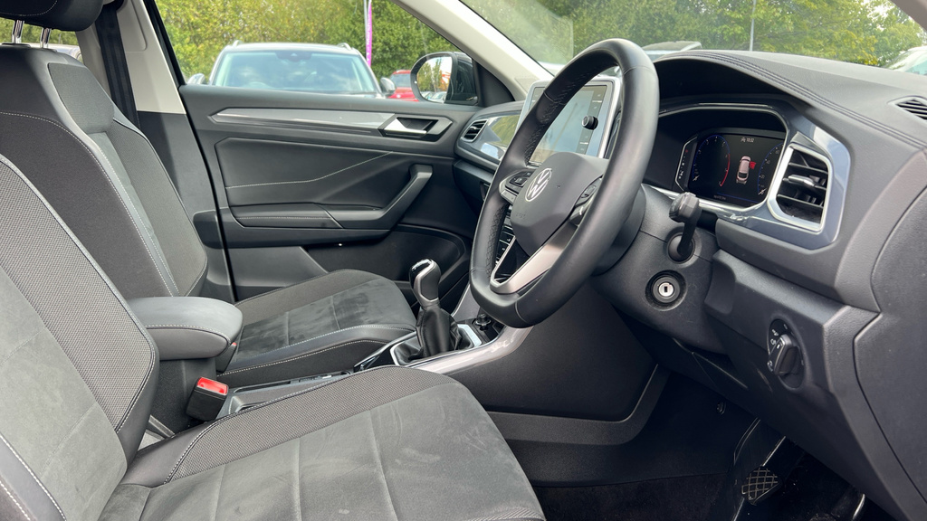 Volkswagen T-Roc 1.0 Tsi 115 Life 2Wd Black #31