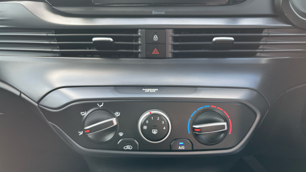 Hyundai I20 1.0T Gdi 48V Mhd Se Connect Grey #19
