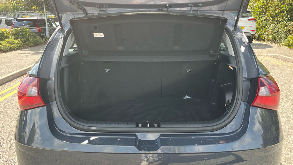 Hyundai I20 1.0T Gdi 48V Mhd Se Connect Grey #24