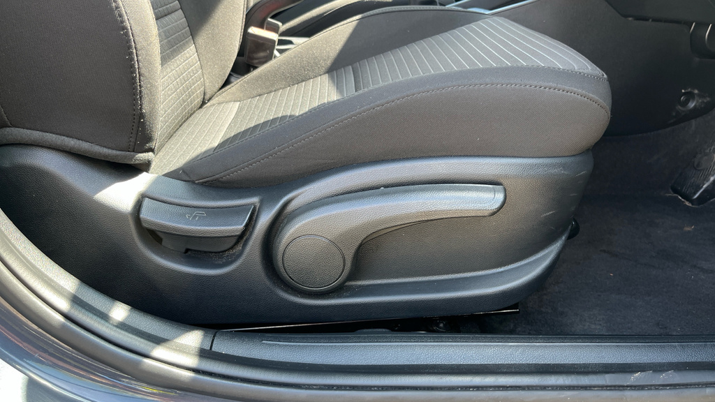 Hyundai I20 1.0T Gdi 48V Mhd Se Connect Grey #39