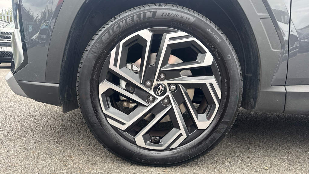 Hyundai Tucson 1.6T 239 Hybrid Black Line Silver #17