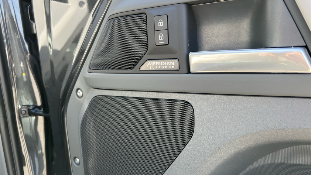 Land Rover Defender 2.0 P300e 15.4Kwh X-dynamic Hse Suv Plu Grey #50