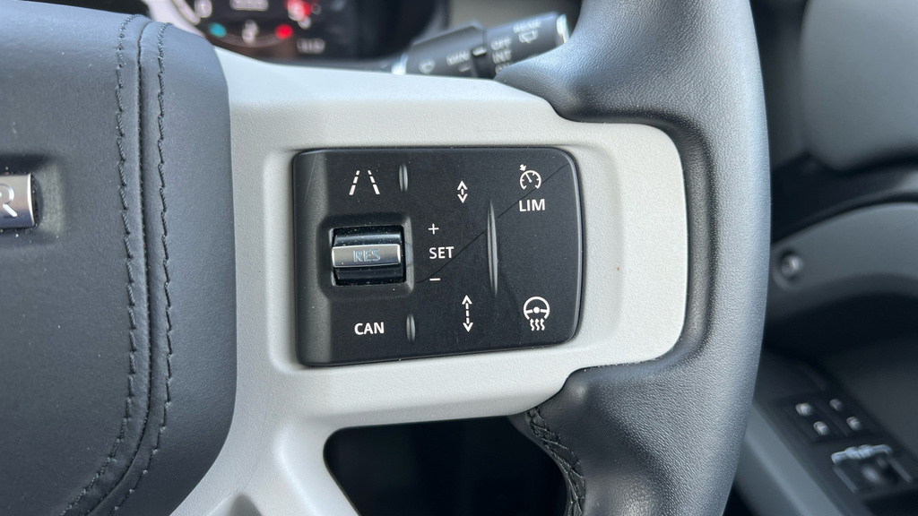 Land Rover Defender 2.0 P300e 15.4Kwh X-dynamic Hse Suv Plu Grey #49