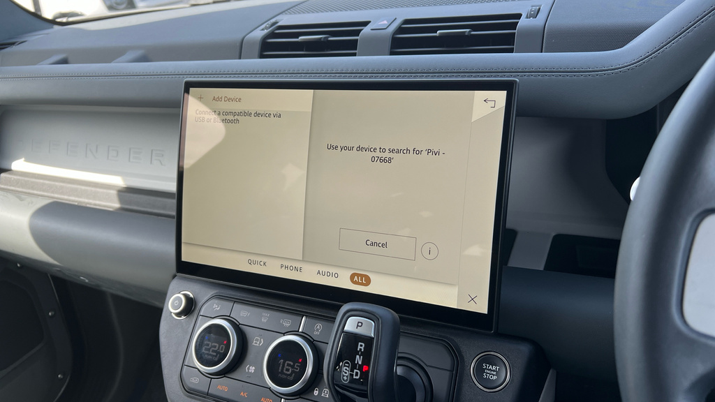 Land Rover Defender 2.0 P300e 15.4Kwh X-dynamic Hse Suv Plu Grey #18