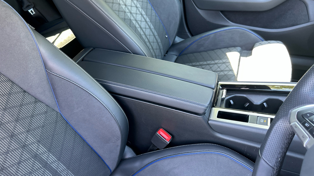 Volkswagen Passat Estate 1.5 Tsi 272Ps Ehybrid R-line Dsg Grey #51