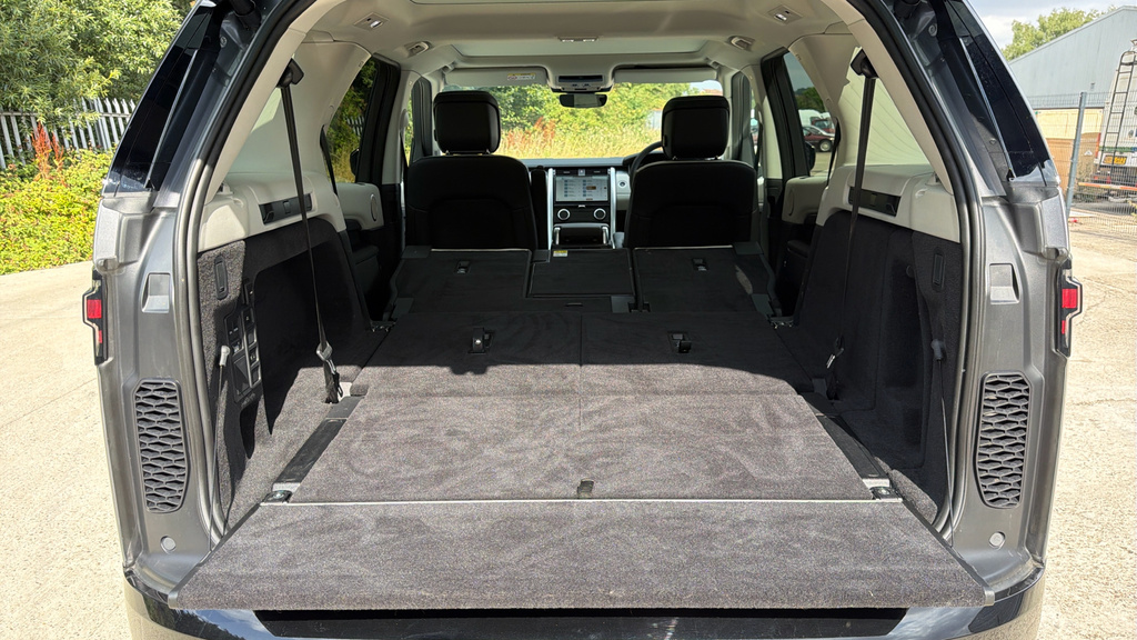 Land Rover Discovery 3.0 D350 Mhev Metropolitan Edition Suv Grey #52