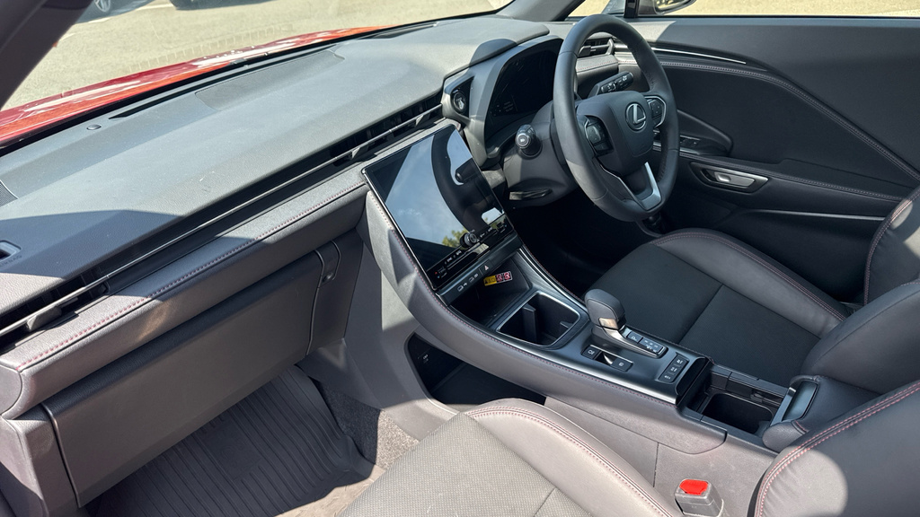 Lexus LBX 1.5 Vvt-ie Takumi Suv Hybrid E-cvt Euro Red #10