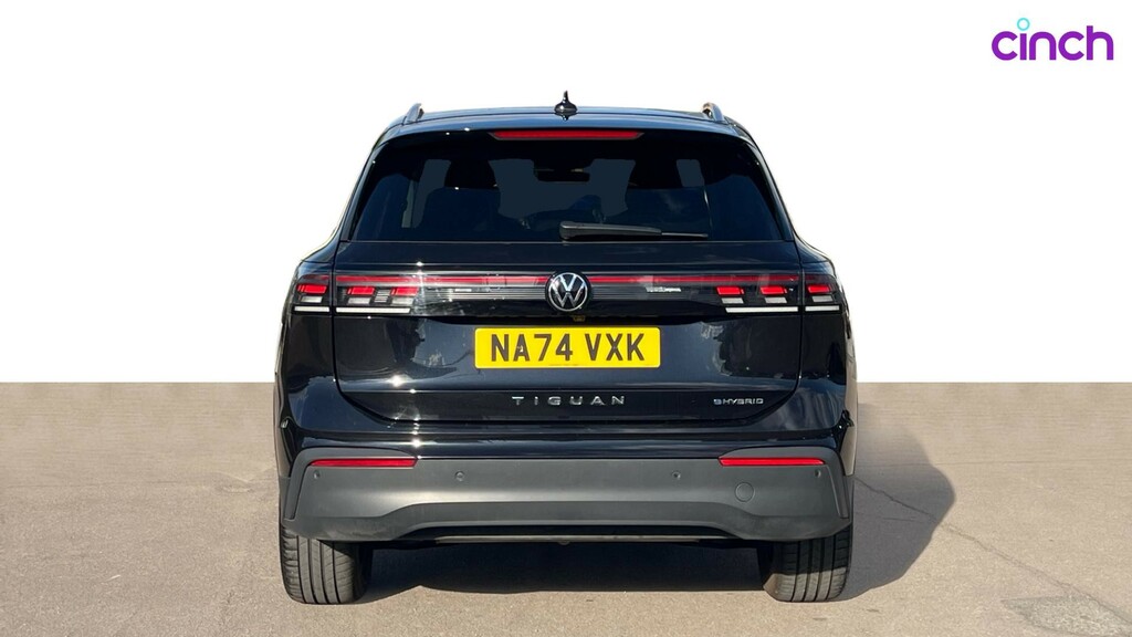 Volkswagen Tiguan 2.0 Tdi R-line Edition Dsg White #7