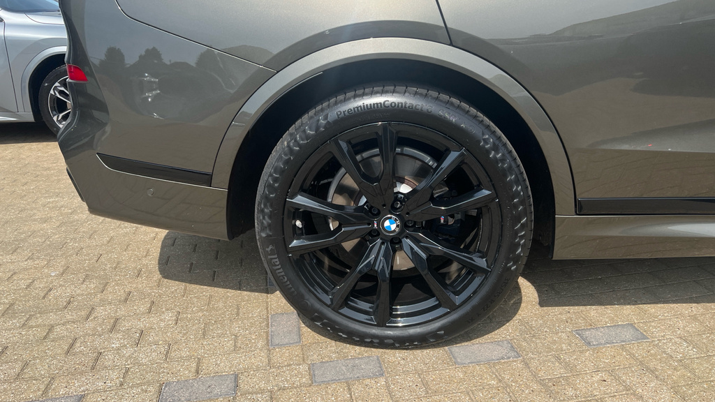 BMW X7 2023 3.0 Xdrive40i M Sport Mhev 376 Bhp Black #30