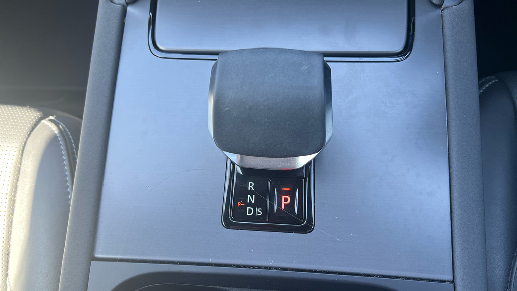 Land Rover Discovery Sport 1.5 P300e Dynamic Se 5 Seat White #26