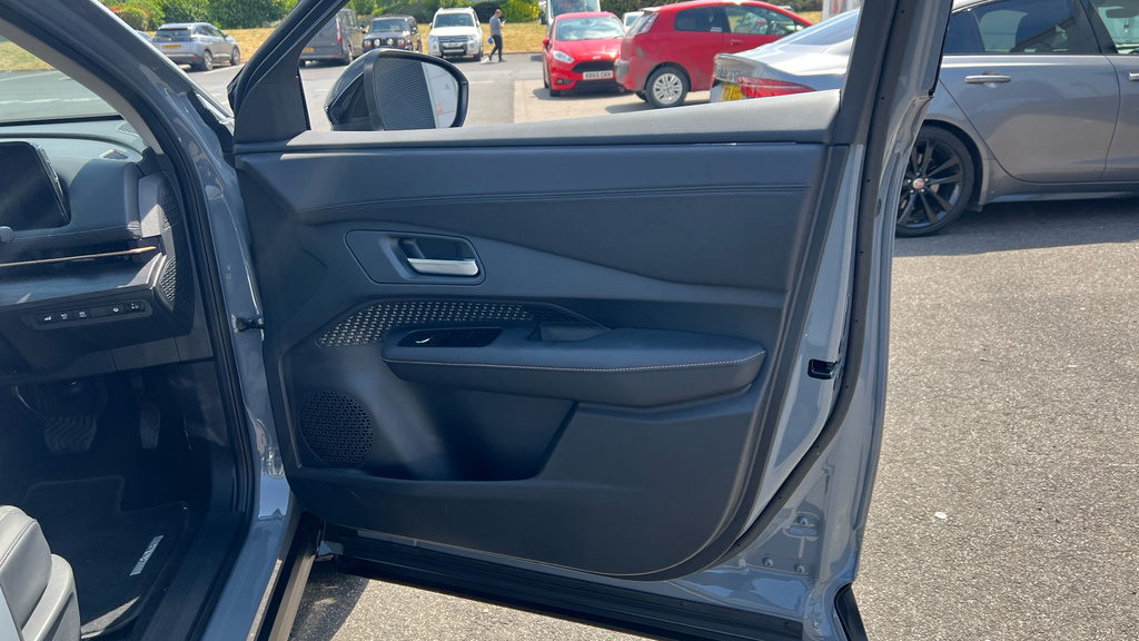 Nissan Ariya 178Kw Advance 87Kwh 22Kwch Sky Pack Hat #32