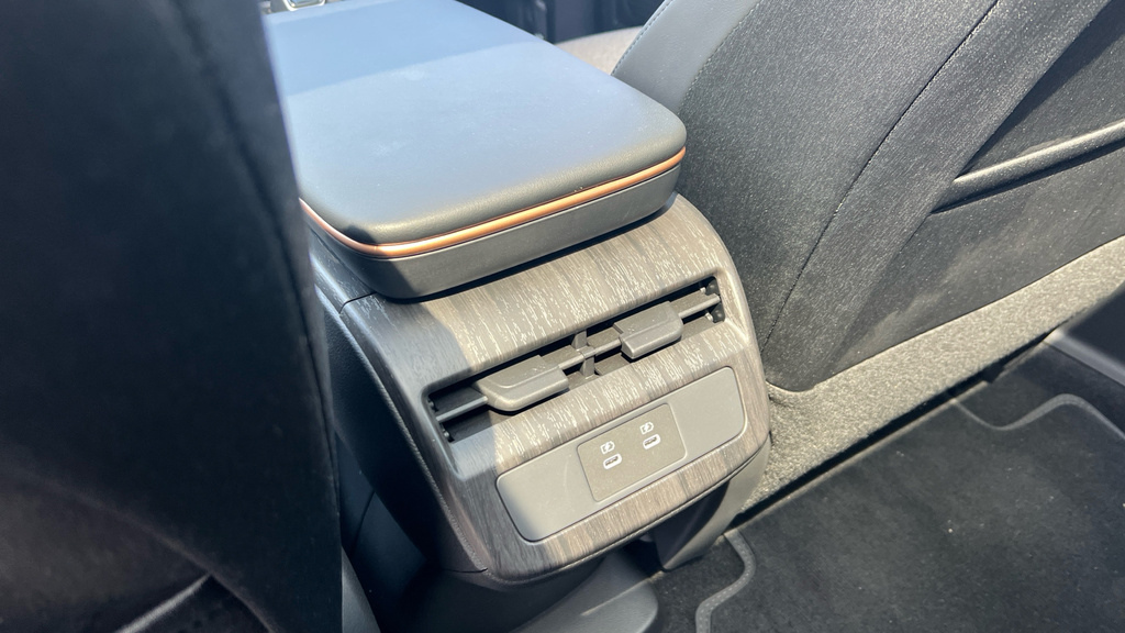 Nissan Ariya 178Kw Advance 87Kwh 22Kwch Sky Pack Hat #35