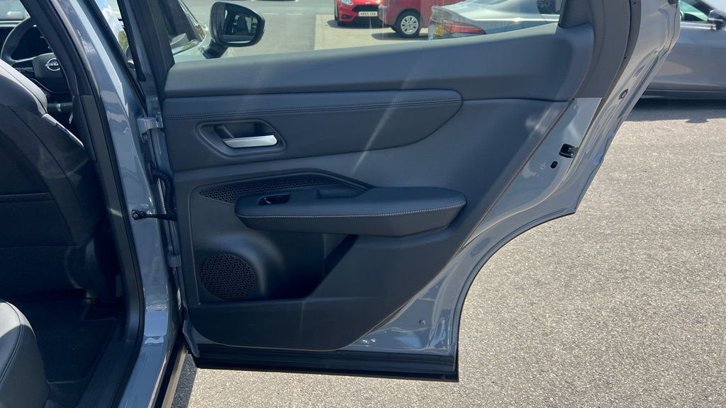 Nissan Ariya 178Kw Advance 87Kwh 22Kwch Sky Pack Hat #43