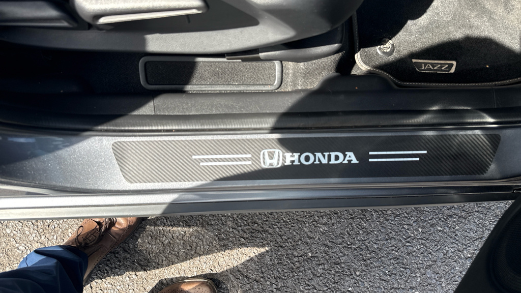 Honda Jazz 1.5 Hybrid Sr U1919 White #33