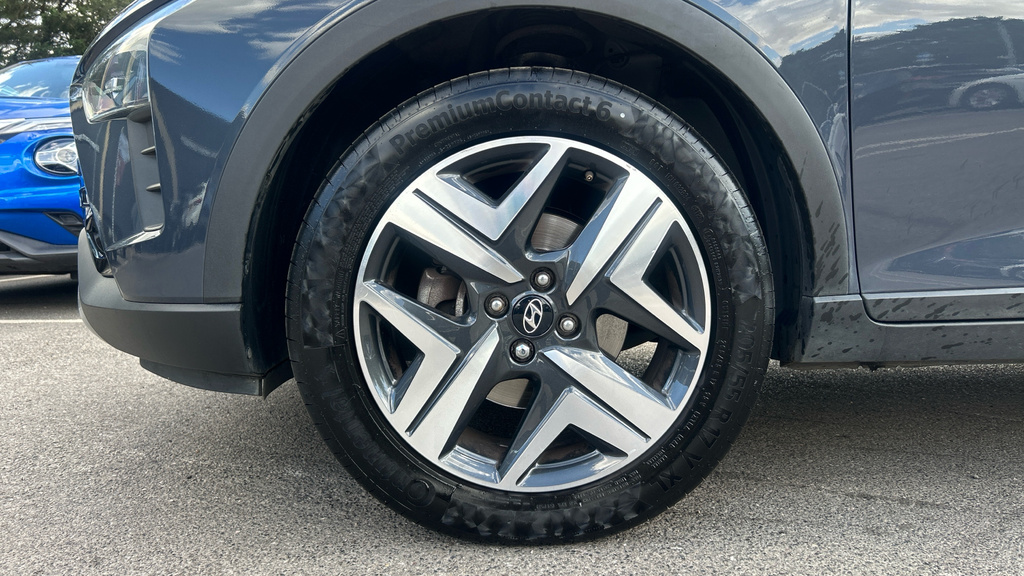 Hyundai Bayon 1.0 T-gdi Mhev Premium Suv Hybrid Dct E Grey #17