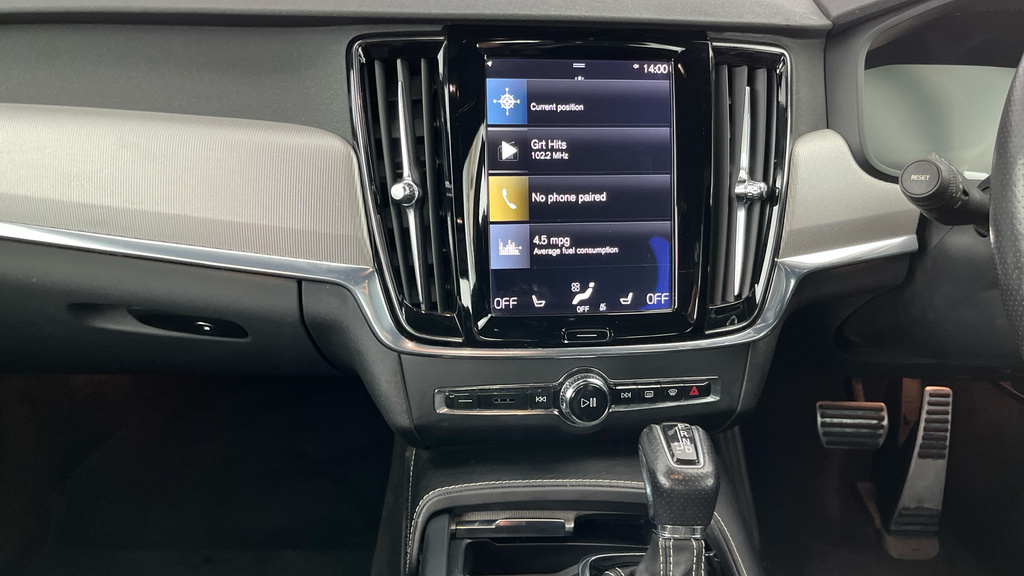 Volvo S90 Volvo Saloon 2.0 D4 Momentum Geartronic Grey #22