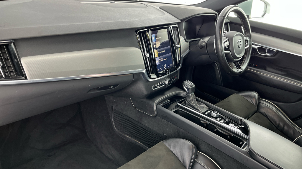 Volvo S90 Volvo Saloon 2.0 D4 Momentum Geartronic Grey #10