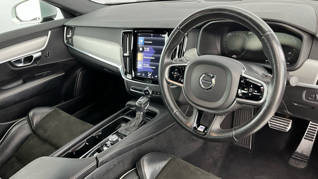 Volvo S90 Volvo Saloon 2.0 D4 Momentum Geartronic Grey #9