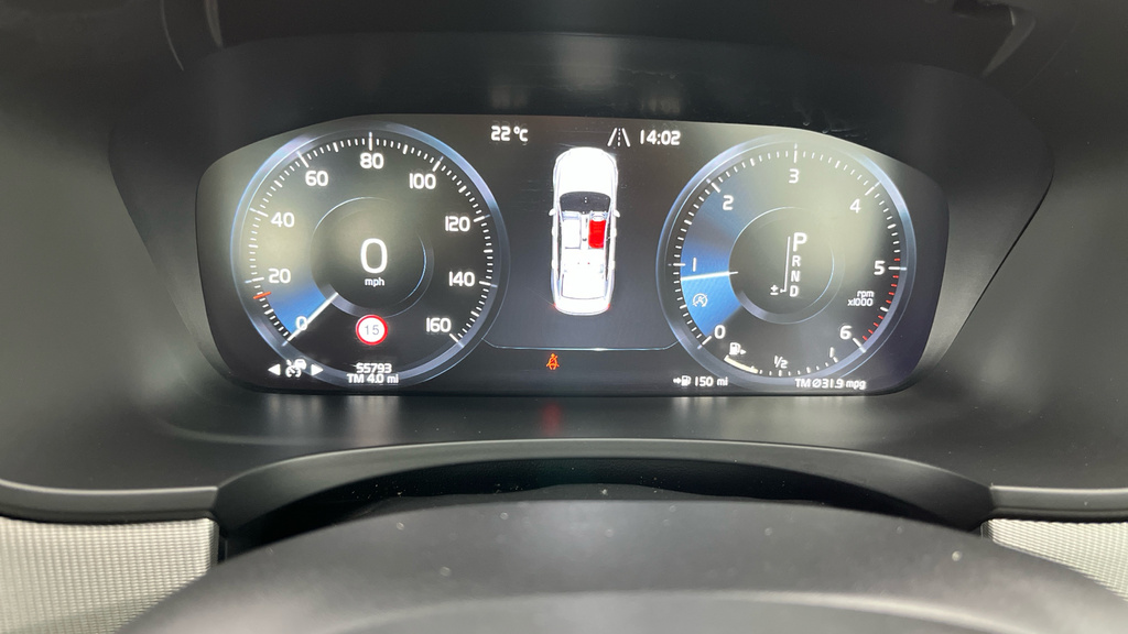 Volvo S90 Volvo Saloon 2.0 D4 Momentum Geartronic Grey #23