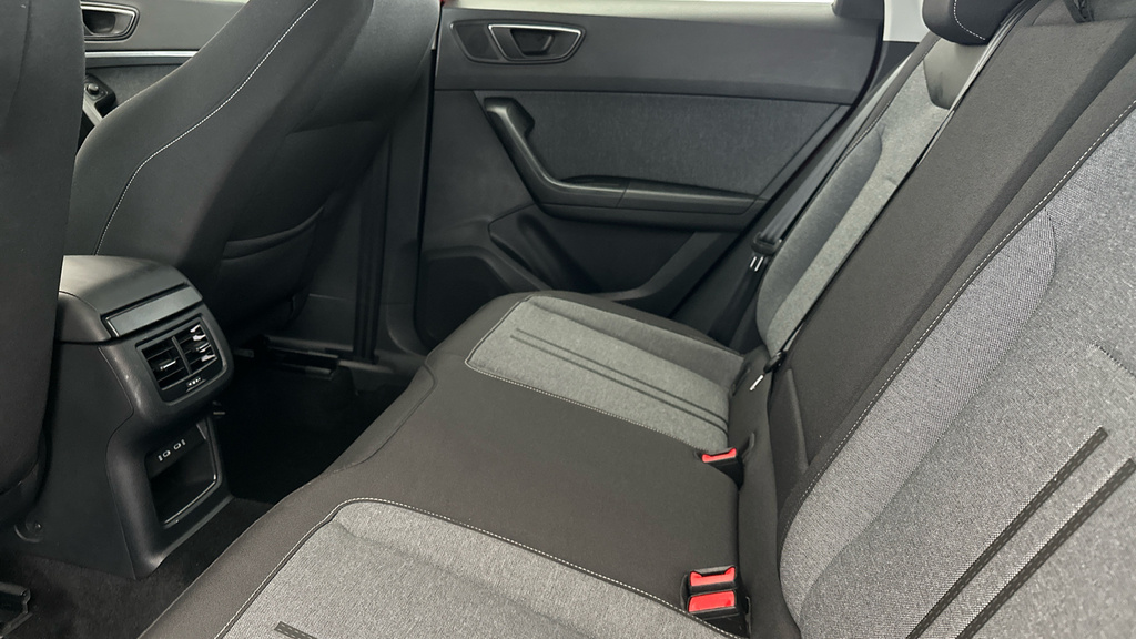 Seat Ateca Seat Ateca Estate Fr Sport 1.5 Ecotsi 150 7 White #19