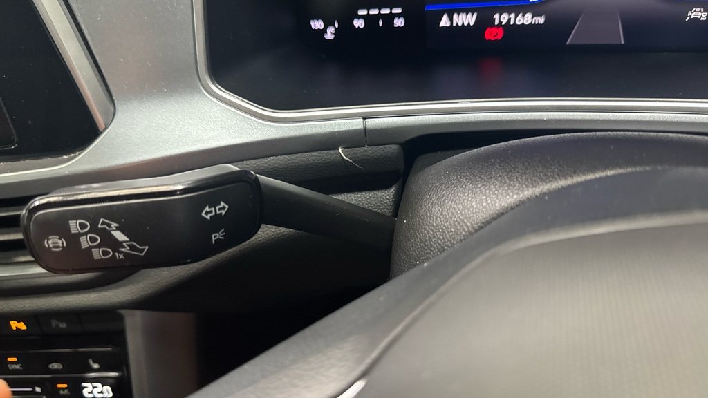 Volkswagen T-Roc 1.5 Tsi R-line Dsg Black #35