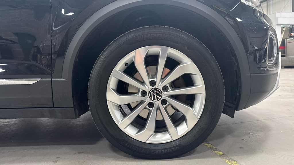 Volkswagen T-Roc 1.5 Tsi R-line Dsg Black #20