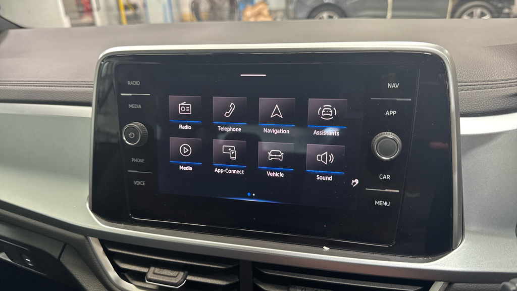 Volkswagen T-Roc 1.5 Tsi R-line Dsg Black #24