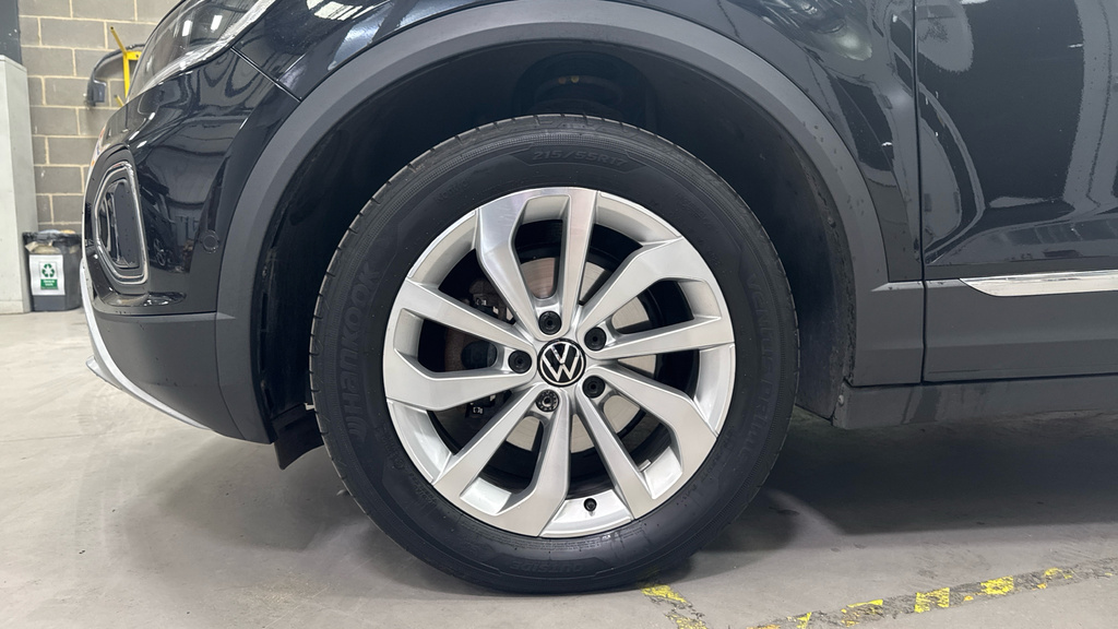 Volkswagen T-Roc 1.5 Tsi R-line Dsg Black #18