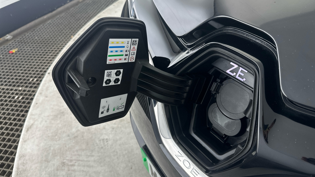 Renault Zoe 100Kw Gt Line R135 50Kwh Rapid Charge Blue #30