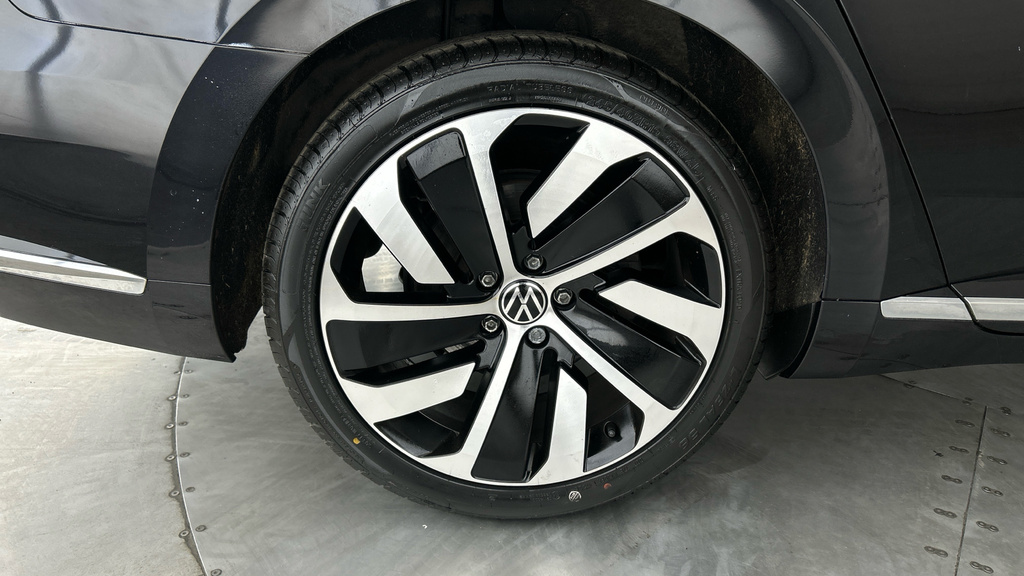 Volkswagen Arteon R-line 2.0 Tsi 190Ps 7-Speed Dsg Grey #26