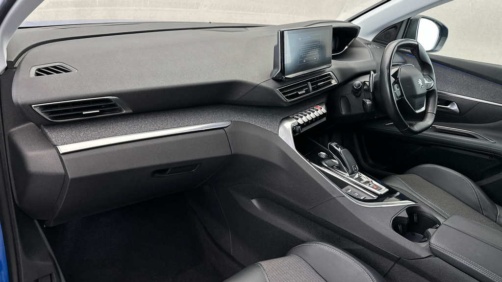 Peugeot 3008 1.2 Puretech Allure Black #12