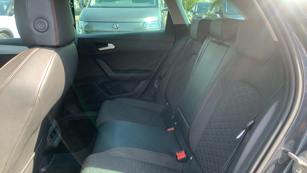 Seat Leon 2.0 Tsi Cupra 300 Estate Dsg 4Drive Eur White #14