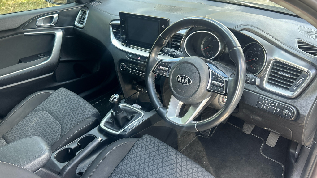 Kia Xceed 1.4 T-gdi 3 Suv Euro 6 Ss 13 Red #10