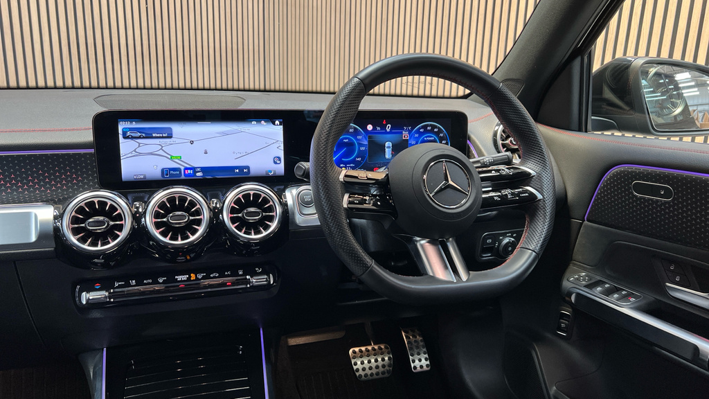 Mercedes-Benz EQB Eqb 250 140Kw Amg Line Prem Plus 70.5Kwh Blue #35