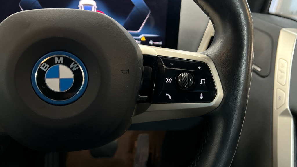 BMW iX 240Kw Xdrive40 M Sport Edition 76.6Kwh Blue #33