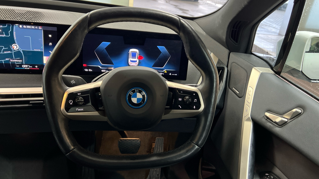 BMW iX 240Kw Xdrive40 M Sport Edition 76.6Kwh Blue #25