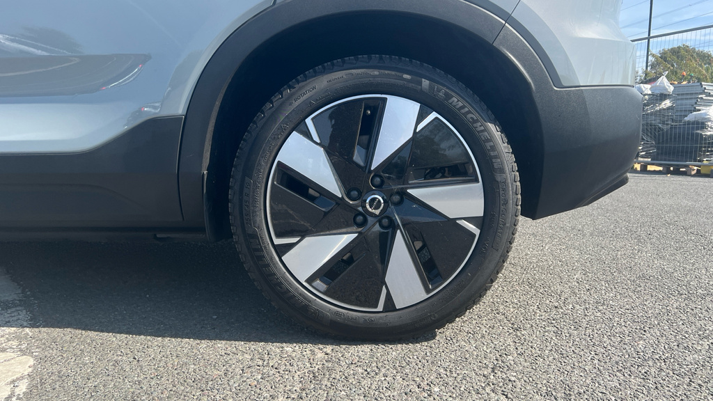 Volvo C40 300Kw Twin Ultra 82Kwh Awd Estate Black #20