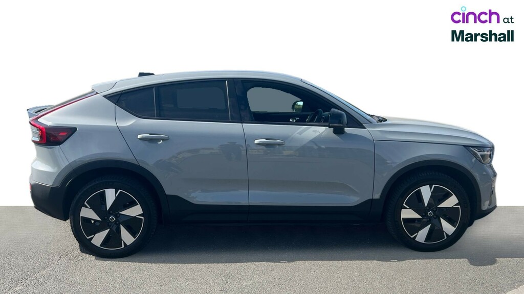 Volvo C40 300Kw Twin Ultra 82Kwh Awd Estate Black #2