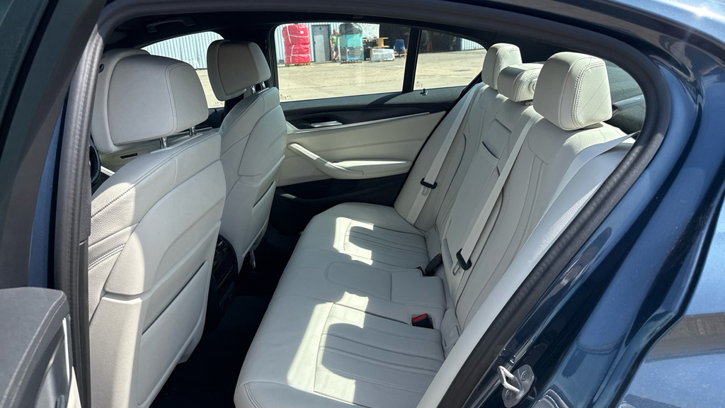 BMW 5 Series 530E 12Kwh M Sport Steptronic Euro 6 Blue #21